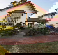 McNevins Warwick Motel and Gunyah Restaurant - Goulburn Accommodation