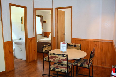 Nitmiluk Cabins - Goulburn Accommodation 2