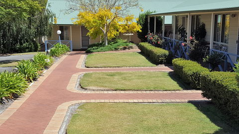 Park Avenue Holiday Units - Goulburn Accommodation 1