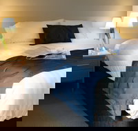 The Premier Hotel - Goulburn Accommodation