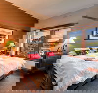 The Kermandie Hotel - Goulburn Accommodation