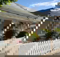 Arendon Cottage - Goulburn Accommodation