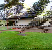Aruma River House - Goulburn Accommodation