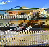 Clemandtines Vintage Beach Estate - Goulburn Accommodation