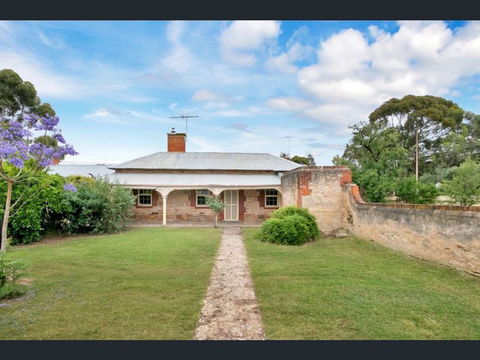 Gawler Mill Counting House - Goulburn Accommodation 0