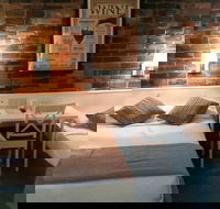 Hornsby Inn - Goulburn Accommodation