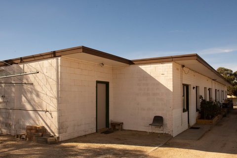 Kimba Units - Apartment 5 - Goulburn Accommodation 1