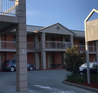Littomore Hotel and Suites - Goulburn Accommodation