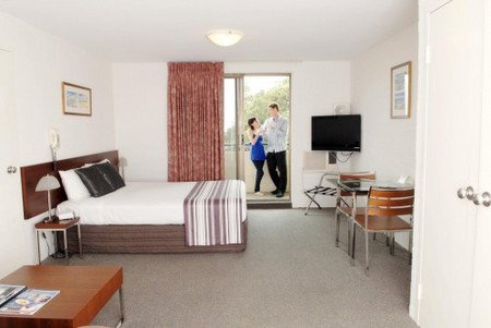 Atrium Resort Mandurah - Goulburn Accommodation 0