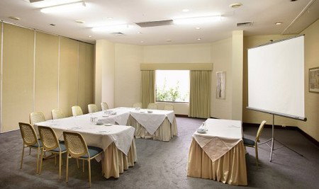 Atrium Resort Mandurah - Goulburn Accommodation 3