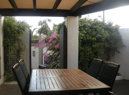 Dunes Scarborough Beach - Goulburn Accommodation 2