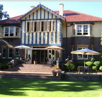 Lindsay House Country Hotel - Goulburn Accommodation