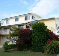 Angourie Waves - Goulburn Accommodation