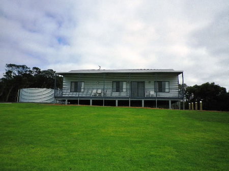 Nutkin Lodge - Goulburn Accommodation 0