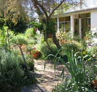Warren Grange Farmstay and Bed  Breakfast - Goulburn Accommodation