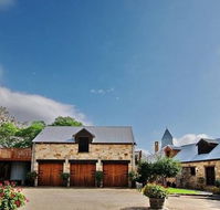The Mews Studio Apartments - Goulburn Accommodation