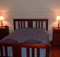 About Town Cottages - Goulburn Accommodation