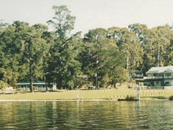 Rest Point Holiday Village - Goulburn Accommodation