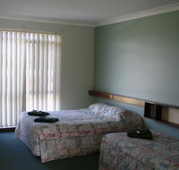 Walpole Hotel Motel - Goulburn Accommodation