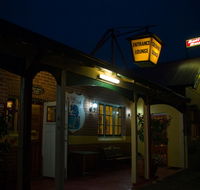 The Bull and Bush Tavern - Goulburn Accommodation