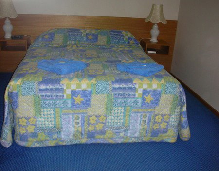 Cervantes Holiday Homes & Units - Goulburn Accommodation 2