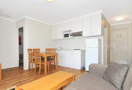 Comfort Inn Crest Mandurah Motel & Apartments - Goulburn Accommodation 3