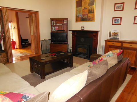 Amalie Cottage - Goulburn Accommodation 1