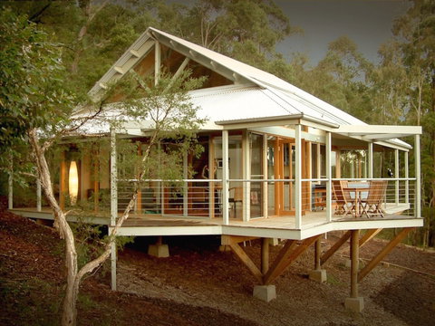 Bombah Point Eco Cottages - Goulburn Accommodation 0