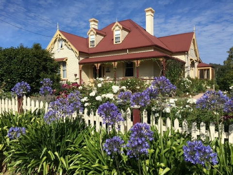Cambridge House B&B - Goulburn Accommodation 0