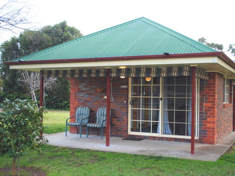Factory Lane Bed & Breakfast - Goulburn Accommodation 0