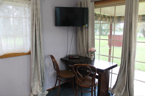 Factory Lane Bed & Breakfast - Goulburn Accommodation 2