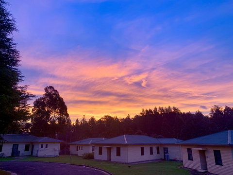 Giants' Table And Cottages - Goulburn Accommodation 1