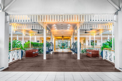 Hotel Grand Chancellor Palm Cove - Goulburn Accommodation 1