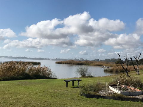 Lake Albert Caravan Park, Meningie SA - Goulburn Accommodation 2