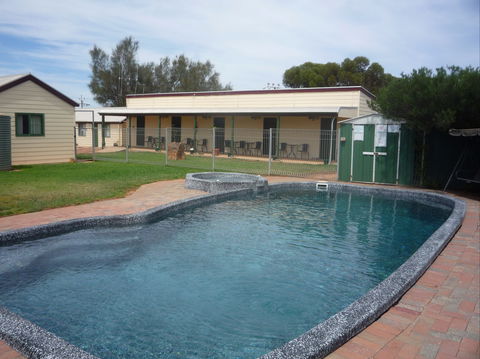 Nuttbush Retreat - Goulburn Accommodation 0