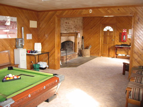 Nuttbush Retreat - Goulburn Accommodation 2