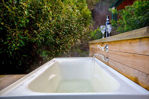 Partridge Farm - Goulburn Accommodation 0