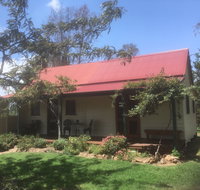 Red Hill Cottage - Goulburn Accommodation