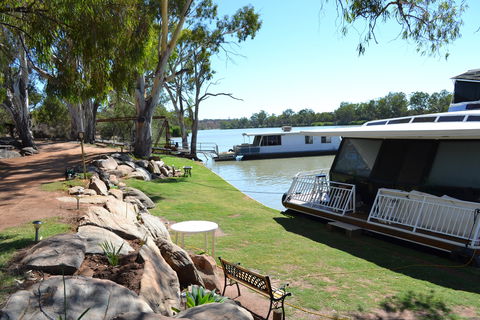 Riverbush Cottages - Goulburn Accommodation 1
