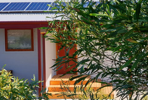 Samphire: Coorong Accomodation - Goulburn Accommodation 0