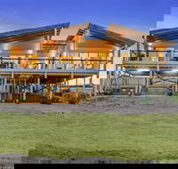 Sceale Bay Seaview Escape - Goulburn Accommodation