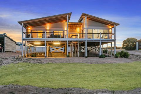 Sceale Bay Seaview Escape - Goulburn Accommodation 0