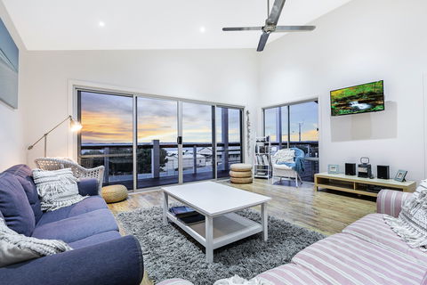 Sceale Bay Seaview Escape - Goulburn Accommodation 2