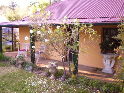 Sofala Cottage - Goulburn Accommodation 1