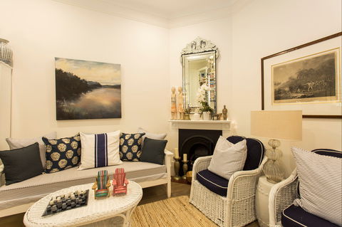 Stylish Interiors In The Bay - Goulburn Accommodation 1