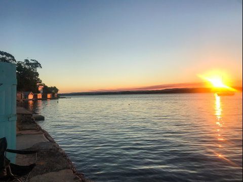 Tommy's Lakehouse - Goulburn Accommodation 0