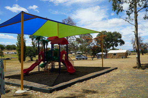 Warwick Freedom Lifestyle Park - Goulburn Accommodation 1