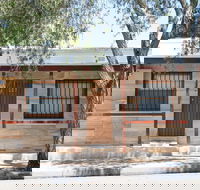 Australia Street Cottage - Goulburn Accommodation