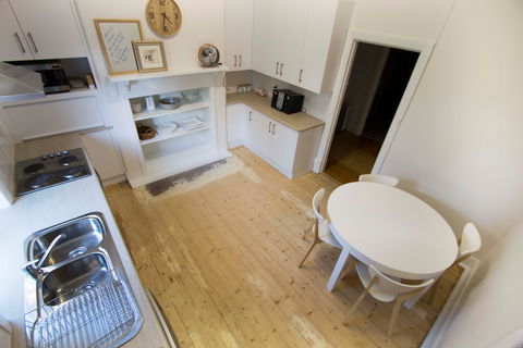Doreen's - Goulburn Accommodation 1