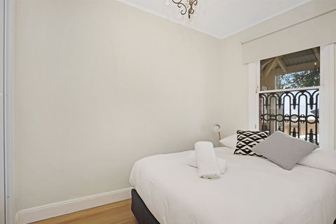 Newcastle Executive Homes - Oceanview Terrace - Goulburn Accommodation 1